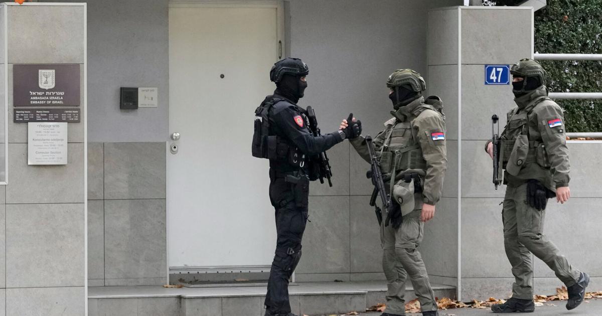 Photo: News-Press NOW Serbia Knife Attack