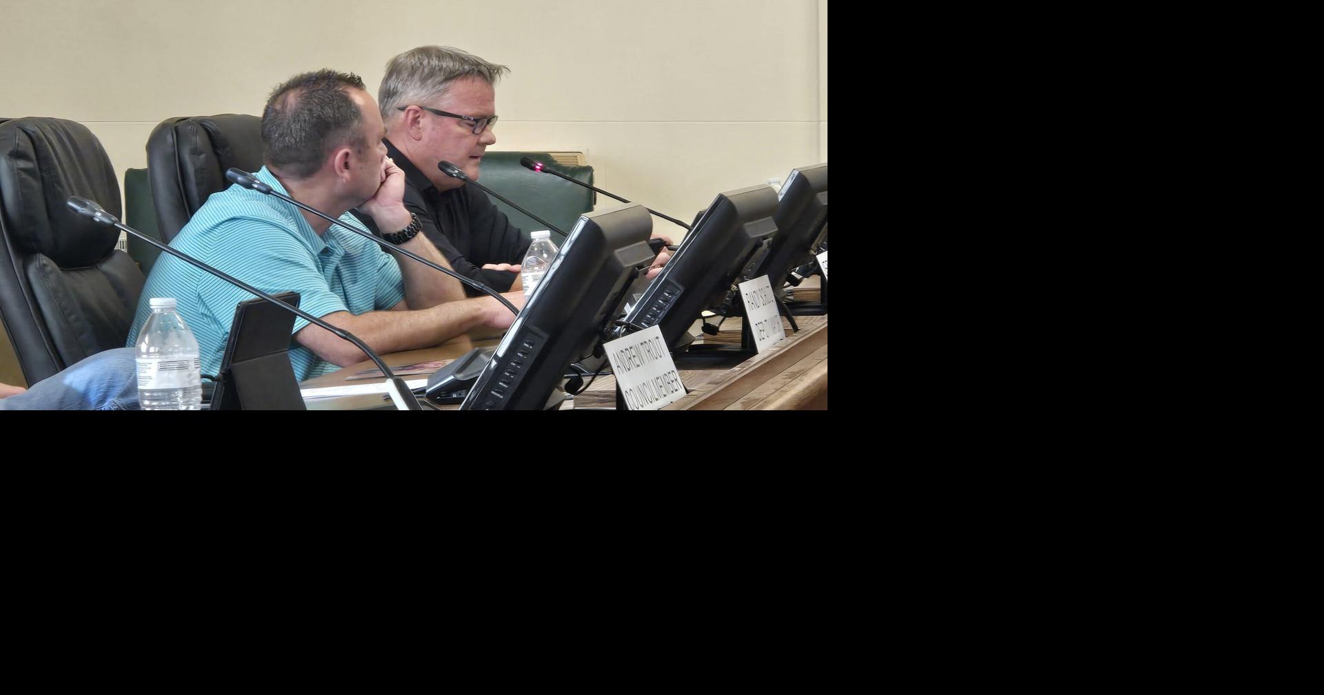 Josendale, Randolph say farewell at St. Joseph City Council meeting ...