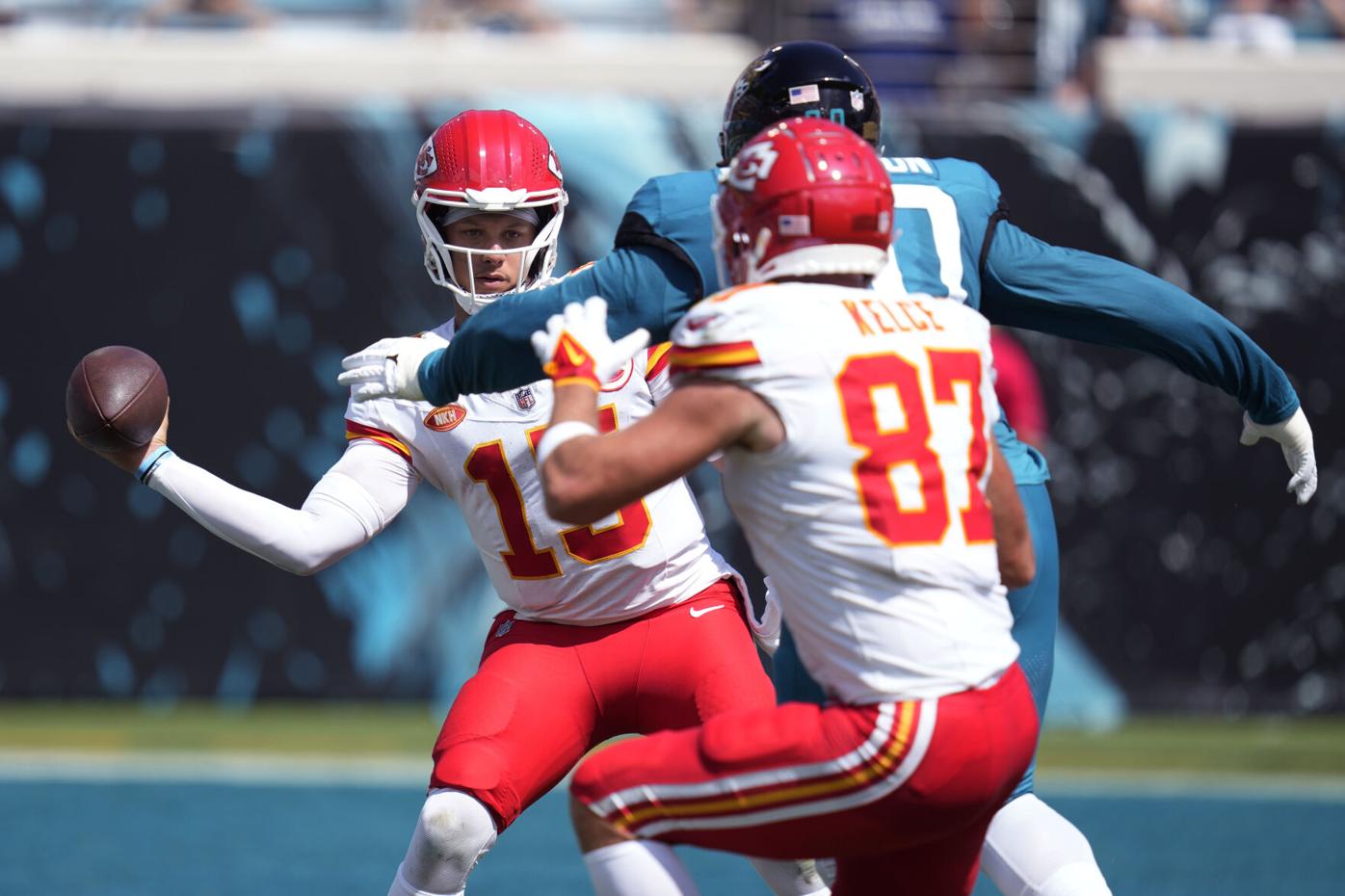 Jaguars' Offense Stumbles in 17-9 Loss to Chiefs