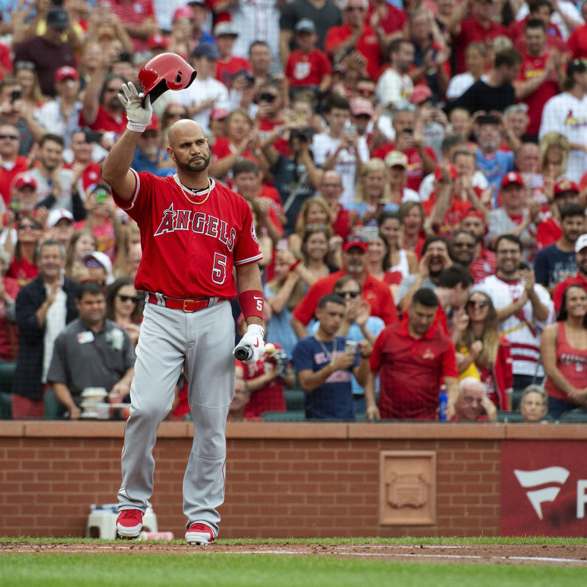 Albert Pujols homers during emotional St. Louis return, gets standing  ovation from Cardinals fans 