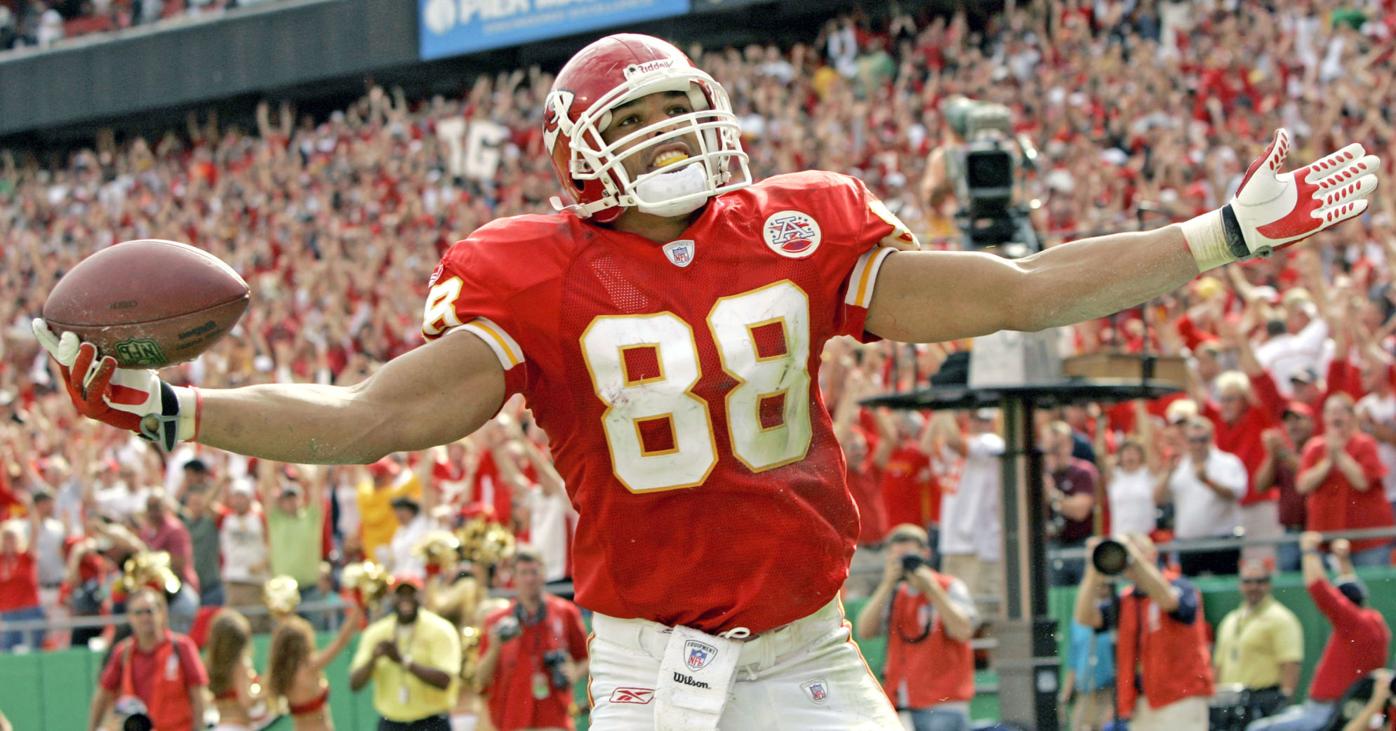 HOF Preview: Tony Gonzalez helped change tight end position