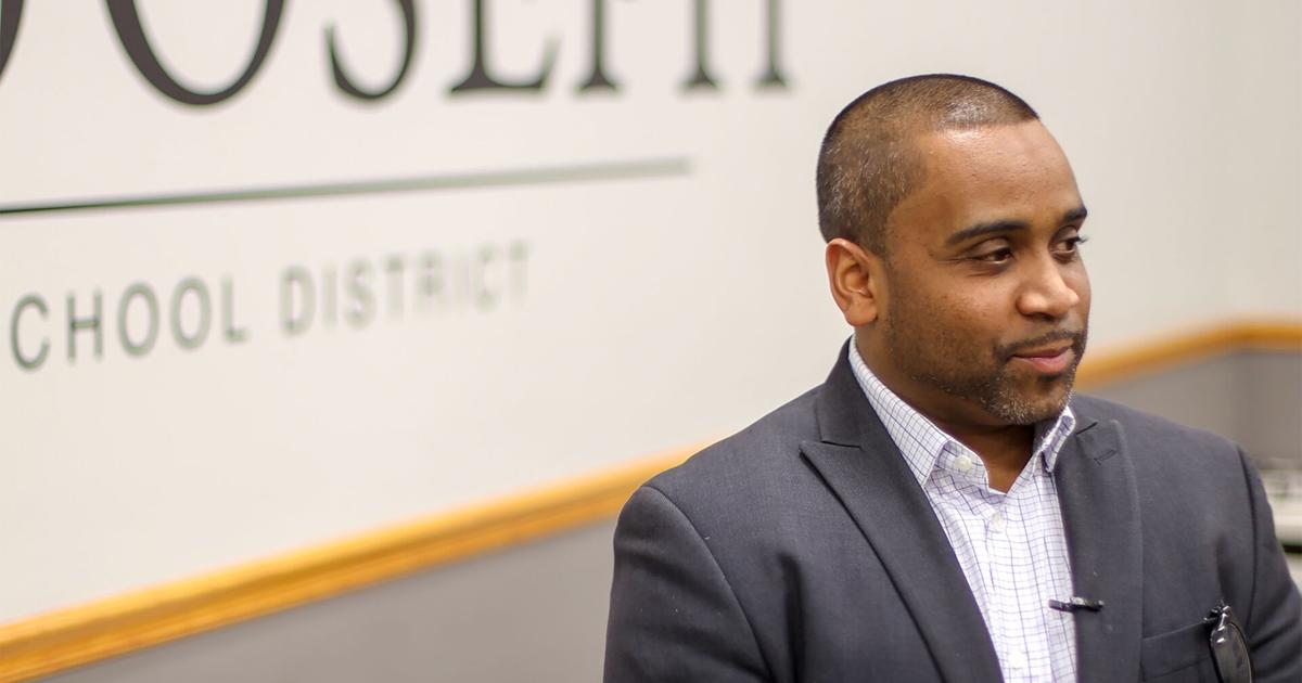 School board leader advises candidates on training | Education … – News-Press Now