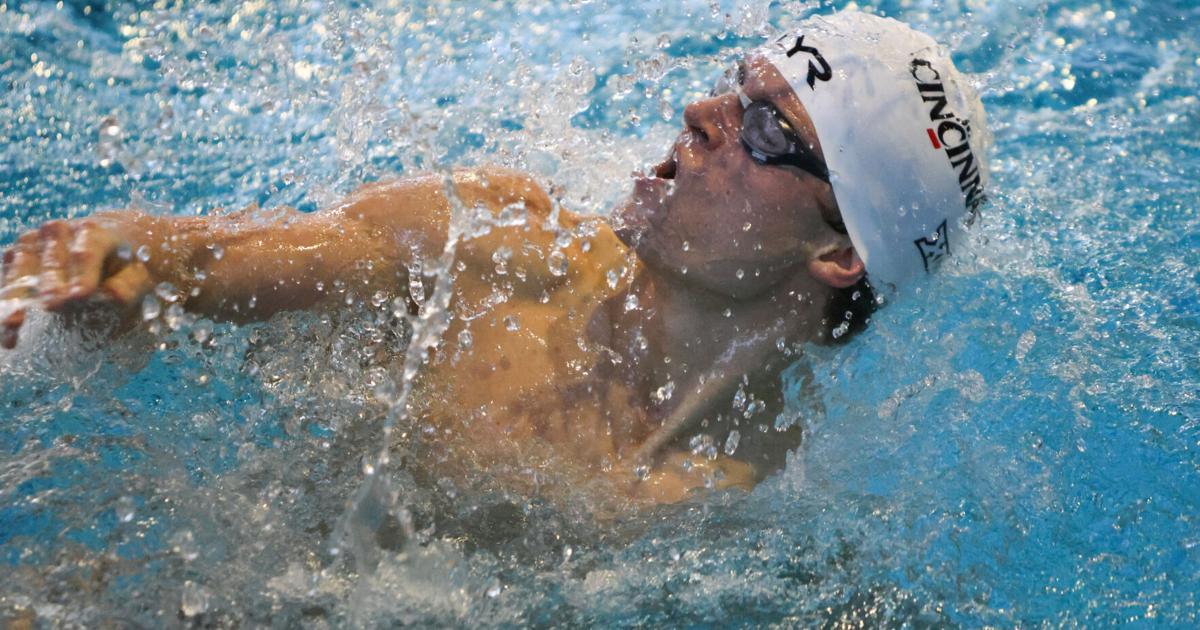Charlie Scheinfeld PHOTOS | Swim defeats Xavier University | Gallery | newsrecord.org