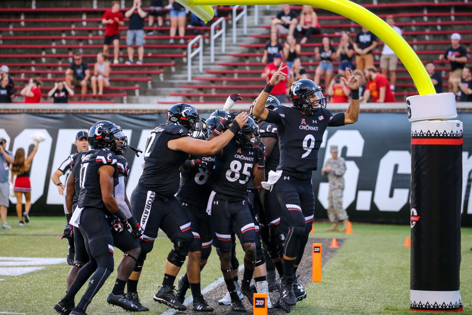 The Latest Cincinnati Bearcats NCAA Football News SportSpyder