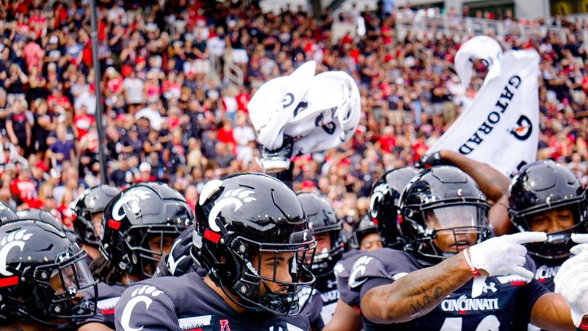 Look: Cincinnati Bearcats Football Featured at Big 12 Football