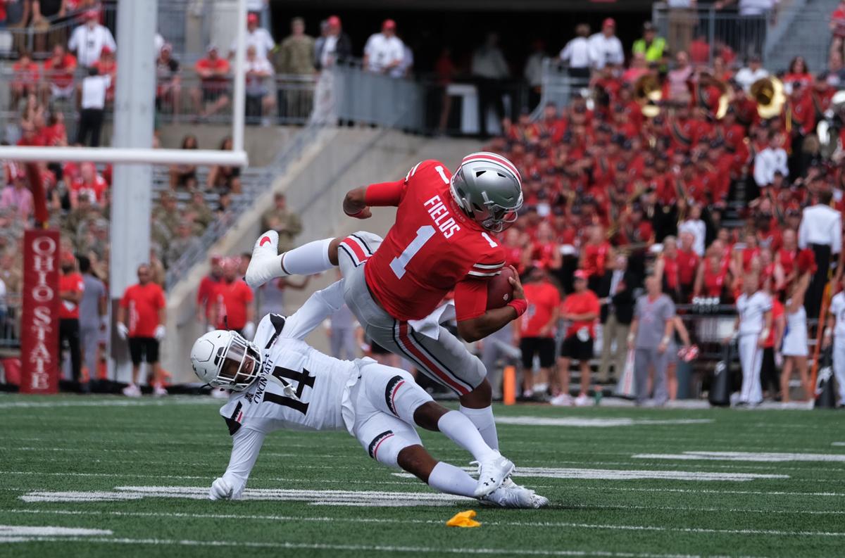 Photos Ohio State Buckeyes Blast Uc Bearcats Football Gallery