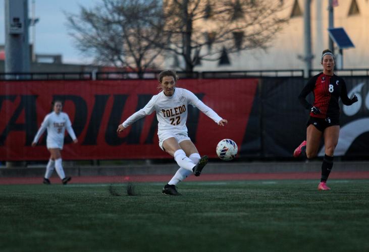 PHOTOS | UC women's soccer win against the Toledo Rockets 1-0 in spring ...