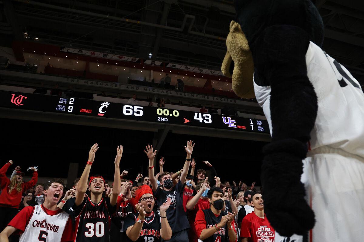 University of Cincinnati Basketball Jersey: University of Cincinnati