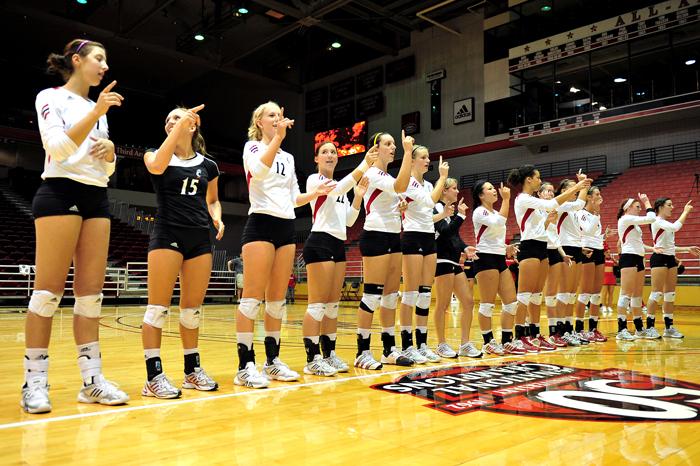Bearcats Volleyball Team Evacuated from University of Texas Campus