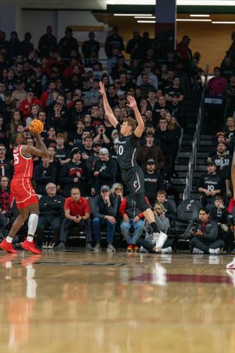 Garel_UC MBB vs Houston January 8th, 2023