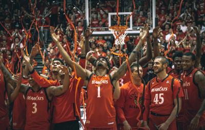 Students react to UC Bearcats’ top 10 ranking | Sports | newsrecord.org