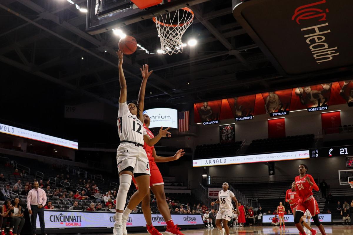 Photos Uc Women S Basketball Tops Houston At Home Gallery