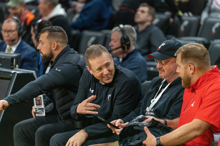Garel_UC MBB vs Houston January 8th, 2023