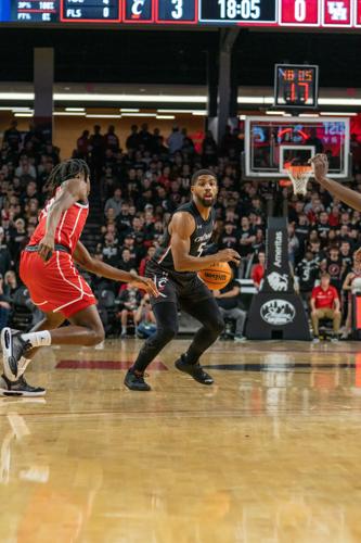 Garel_UC MBB vs Houston January 8th, 2023