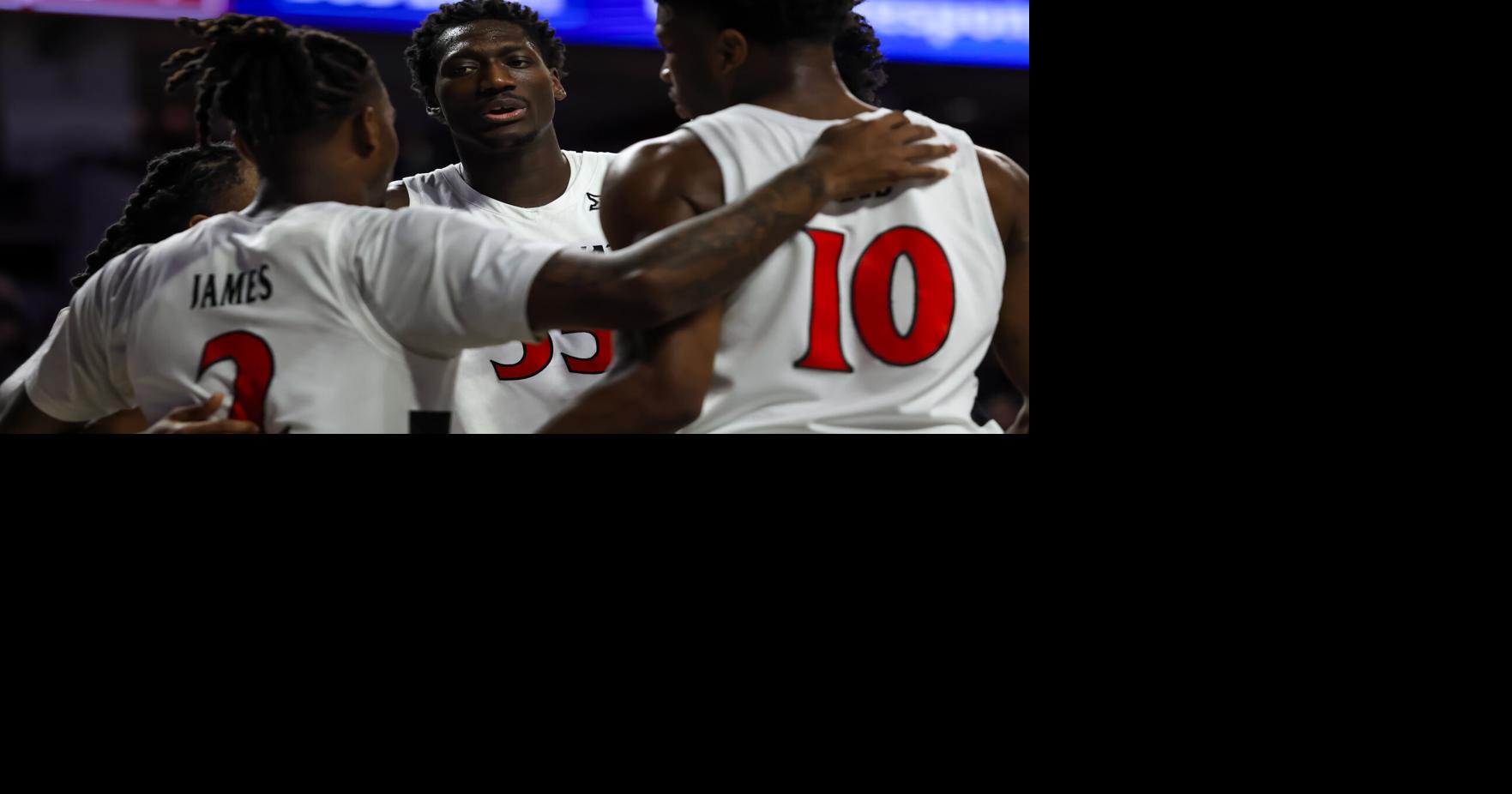 UC men’s basketball defeats Utah 69-65