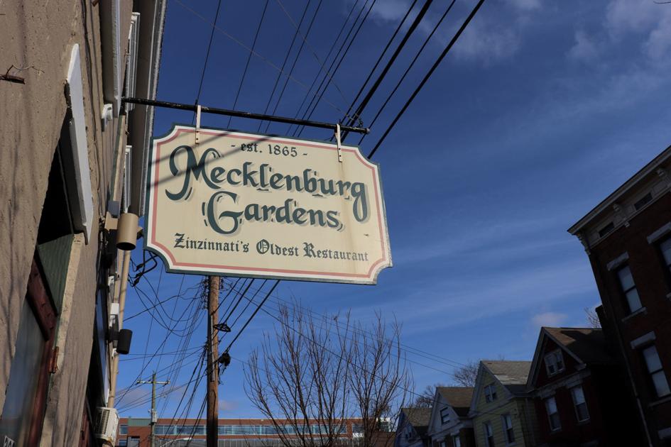 Eating Around Campus Mecklenburg Gardens Features German Inspired Dishes And Beer Life And Arts Newsrecord Org