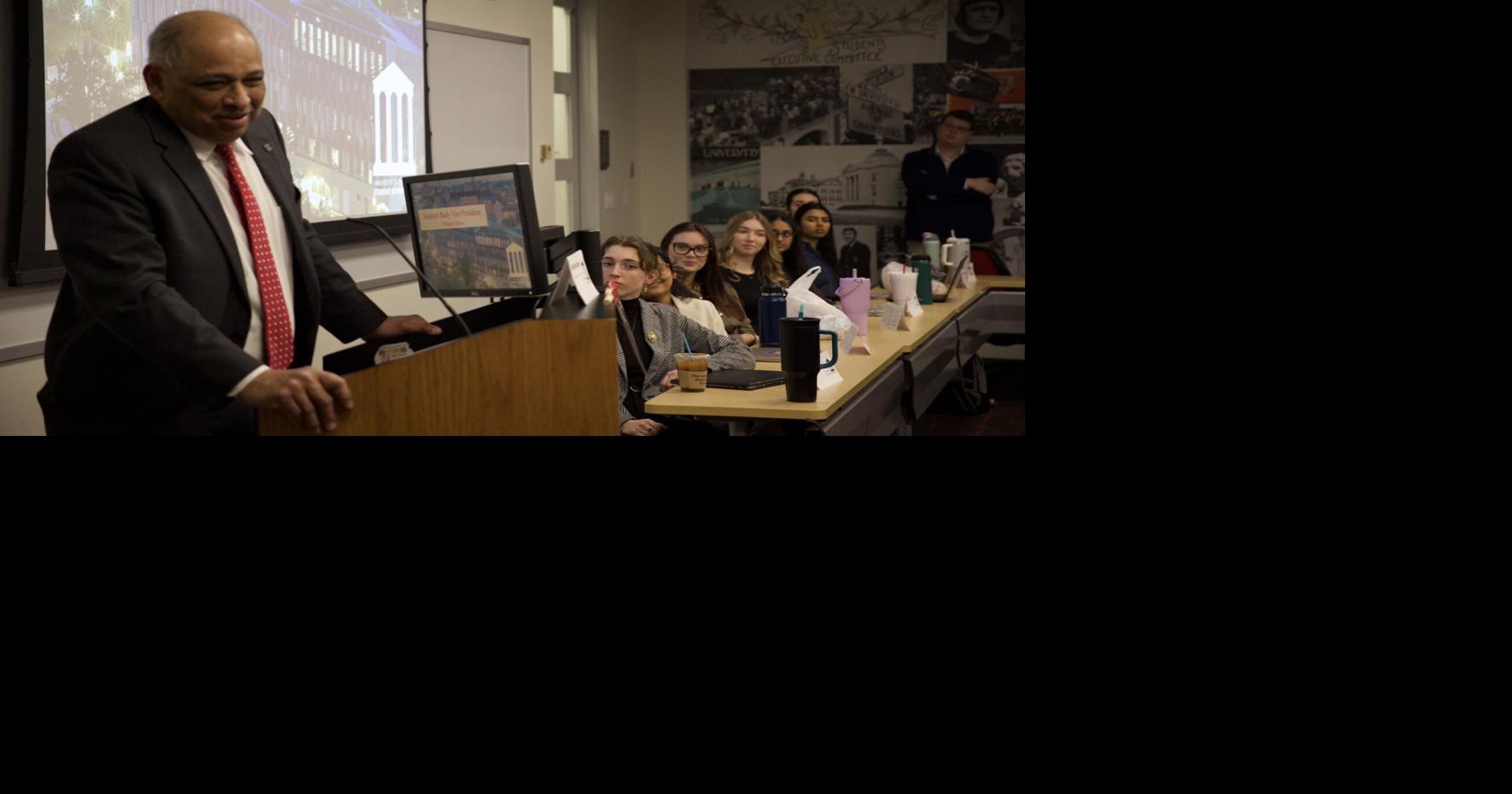 Pinto urges students to not engage with ICE at student government senate meeting