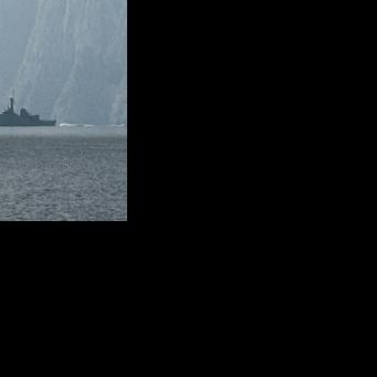 Trump administration seeks to ease oil fears but industry wary