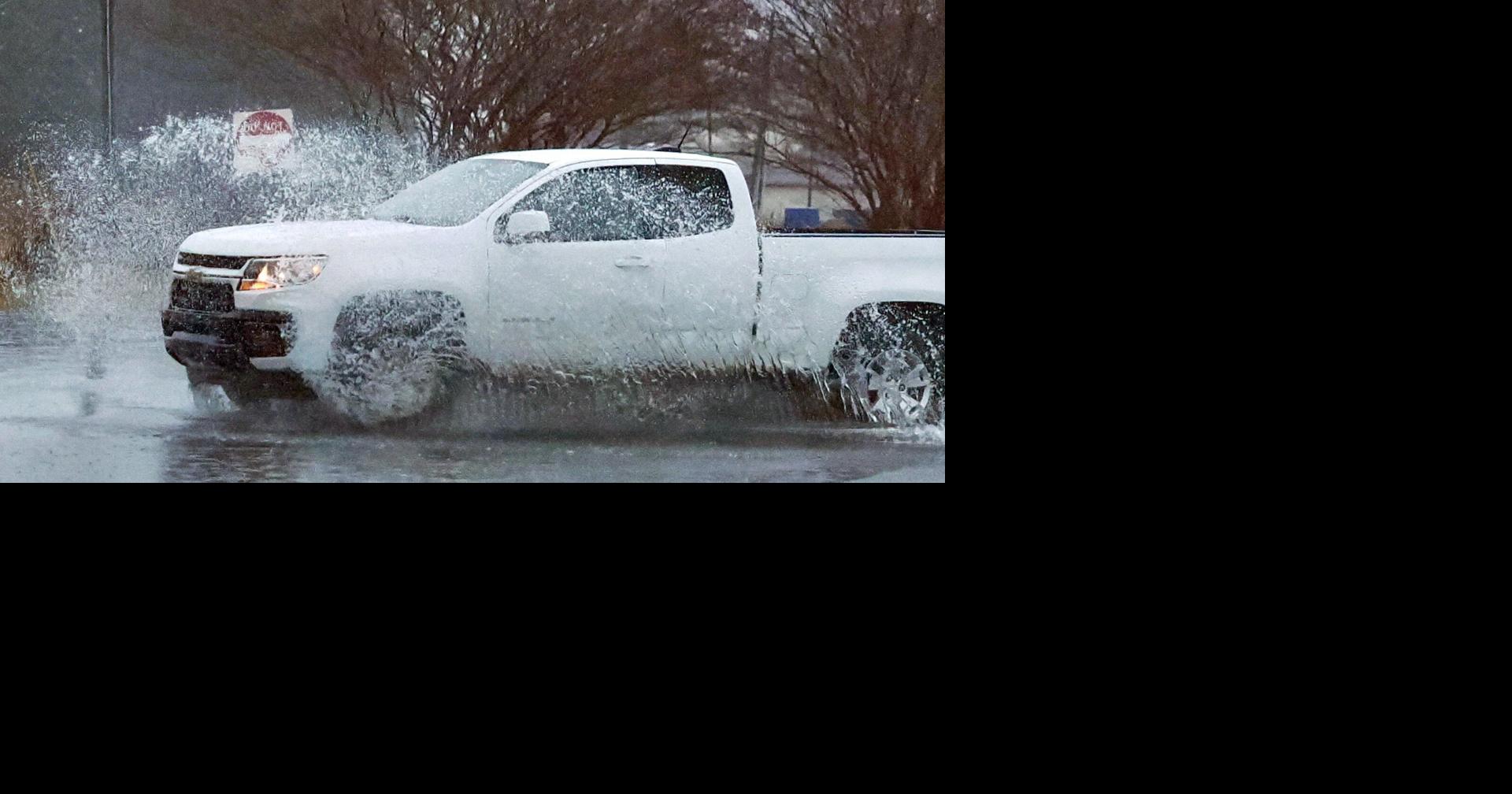 Heavy rains, wind lead to power outages, flooded roads | Local News ...