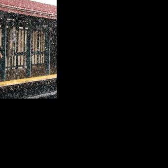 New York orders citywide travel ban as major storm hits US