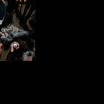 Australian PM 'devastated' by violence at rally against Israel president's visit