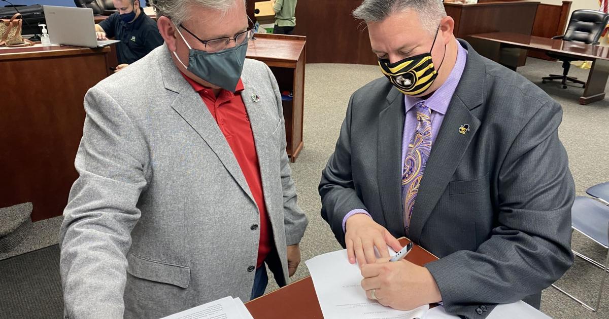 Lucas Mellinger Commissioners announce new county manager | Local News | newstopicnews.com