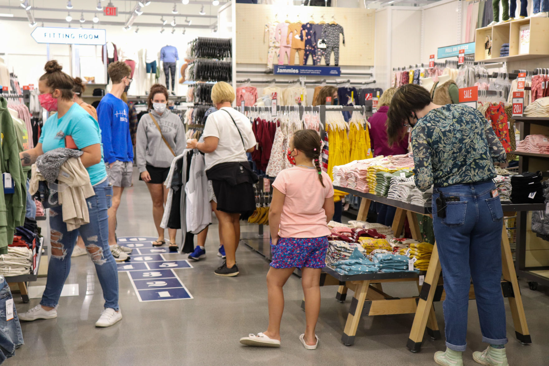 Clothing retailer Old Navy opens in 