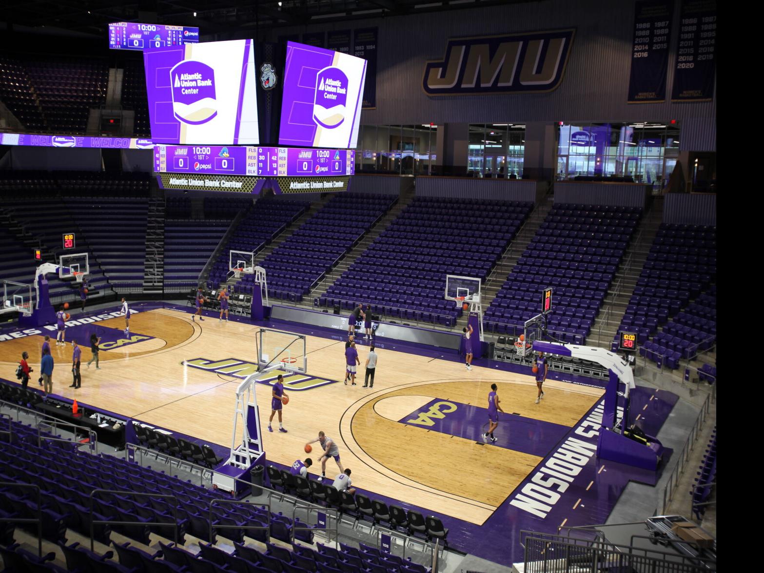 Dukes New Digs Jmu S New Atlantic Union Bank Center Sets Us Apart Sports News Newsvirginian Com
