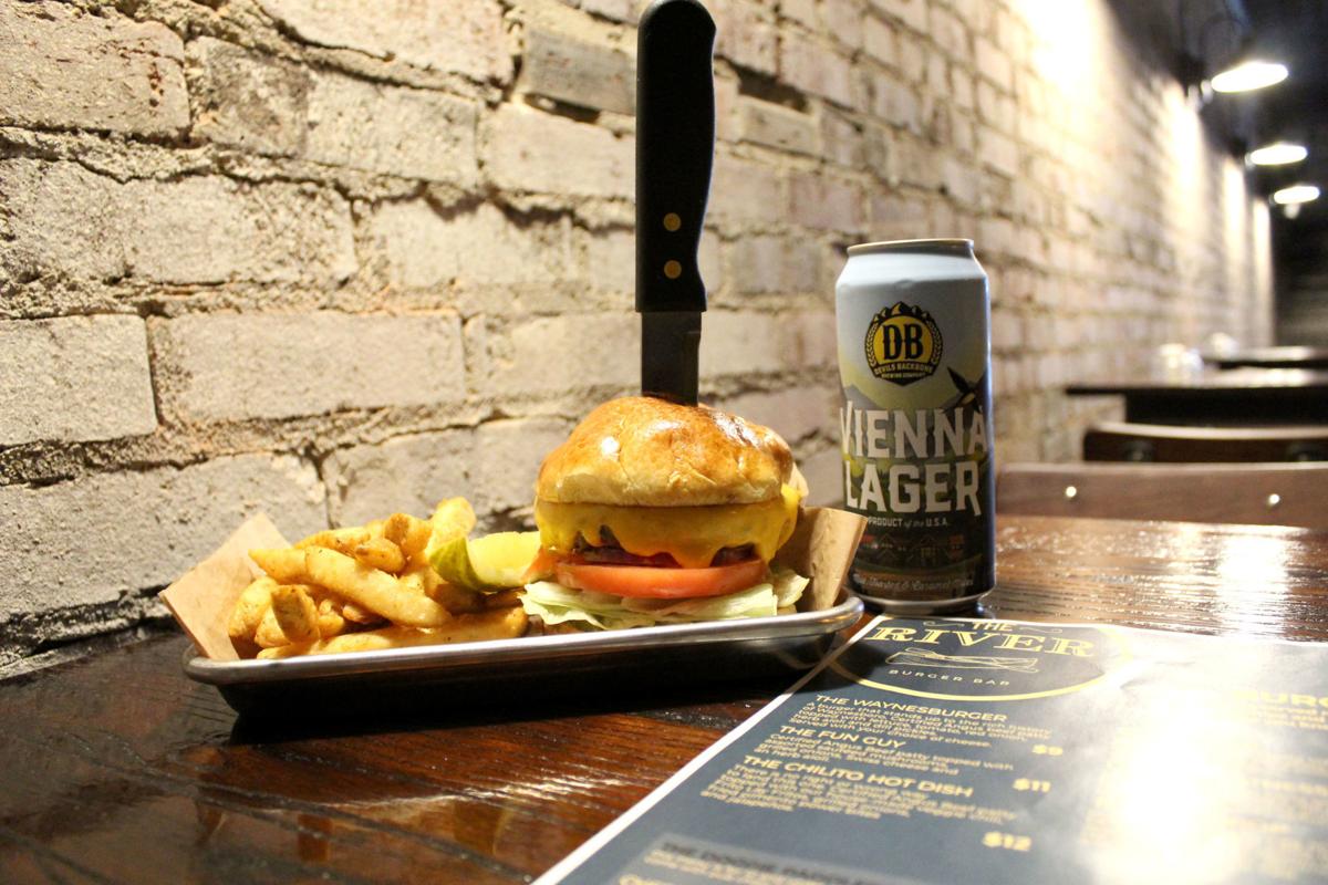 Burger Bar Opens In Waynesboro During Covid-19 Pandemic Local News Newsvirginiancom