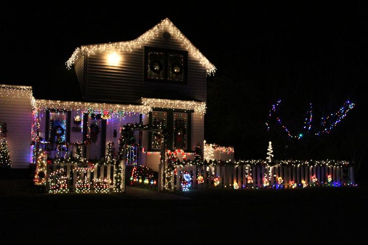Waynesboro community invited to enjoy city's first holiday decorations trail