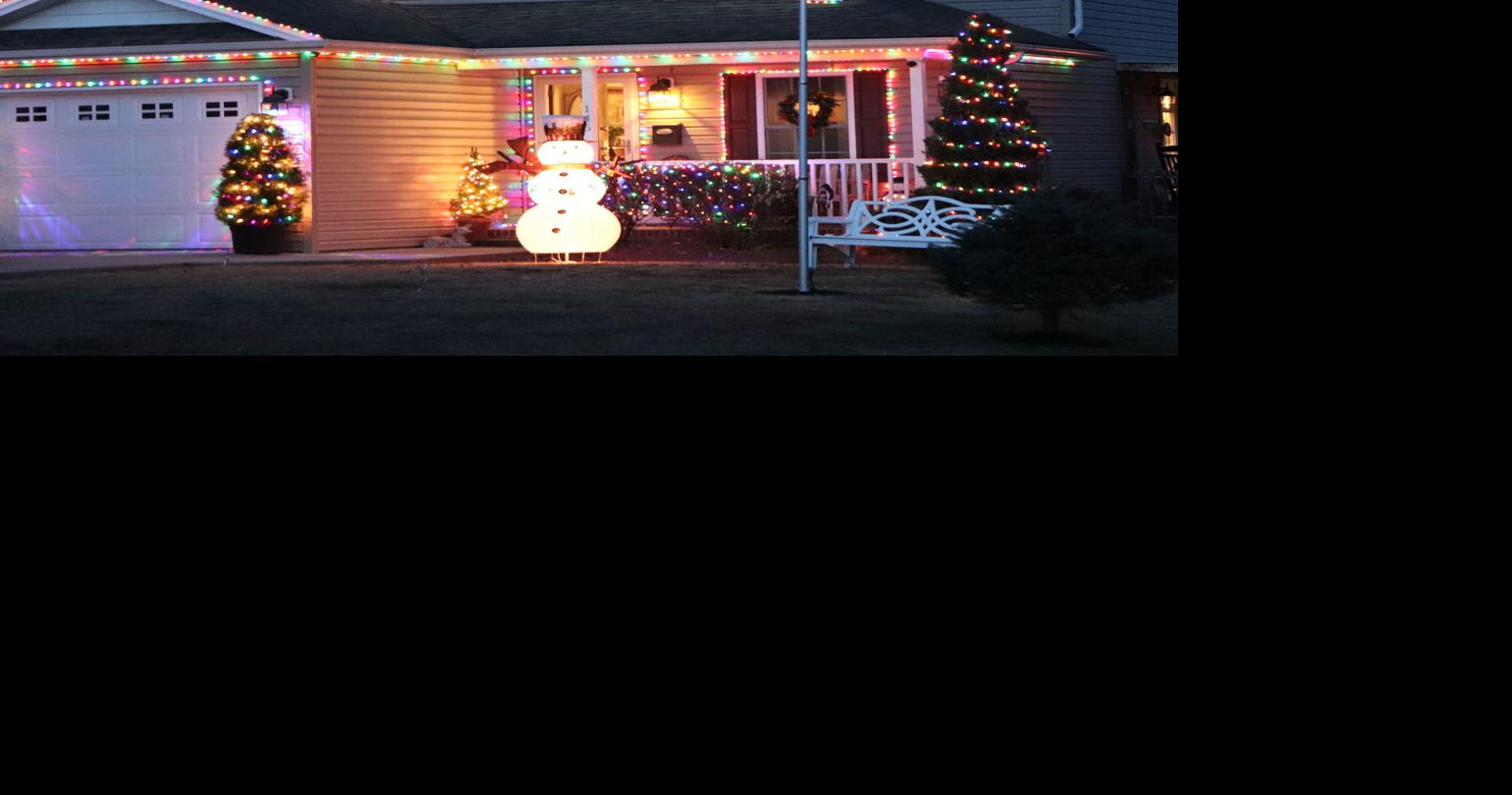 Photos Christmas light displays across Waynesboro