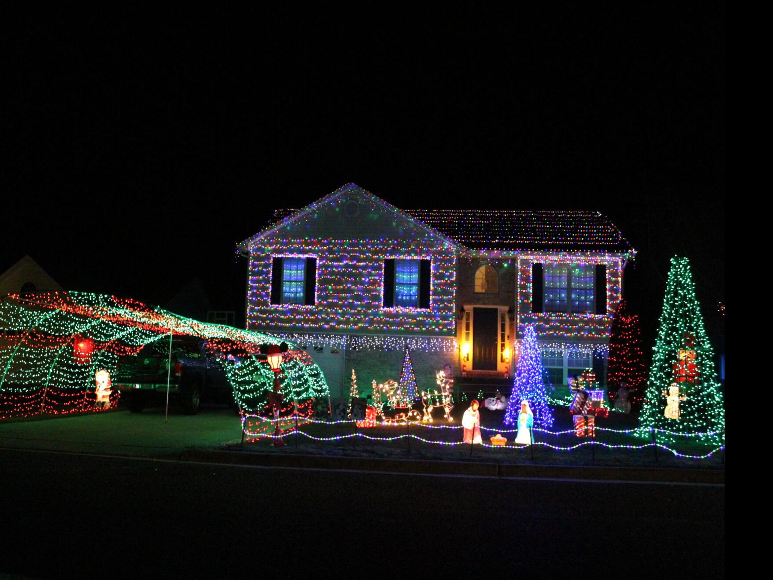 Waynesboro Christmas Parade 2022 Waynesboro Community Invited To Enjoy City's First Holiday Decorations  Trail | Local News | Newsvirginian.com