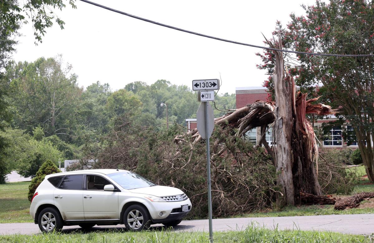 PHOTOS & VIDEO Storm damage in Scottsville, Va. Weather