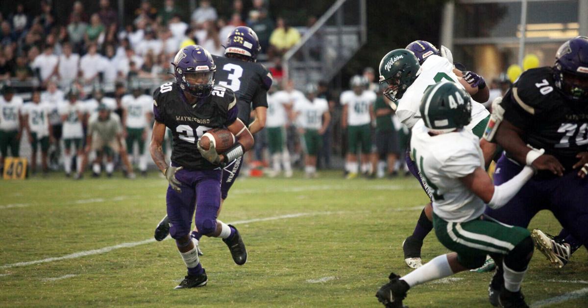 Wilson Memorial football team outruns Waynesboro