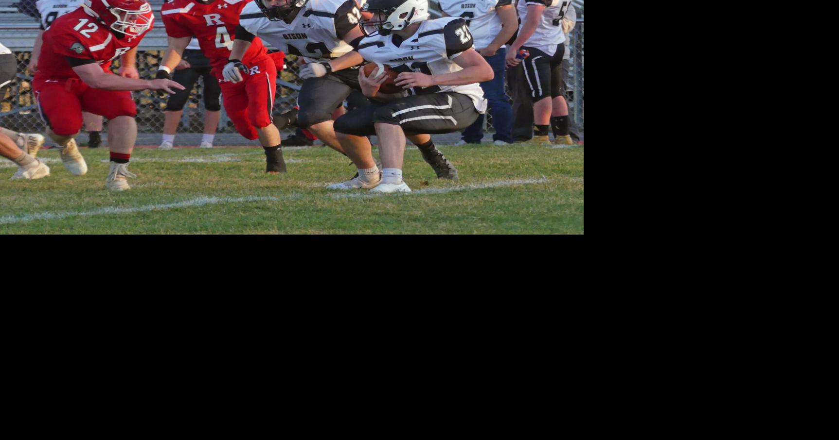 Riverheads and Buffalo Gap football teams to clash in playoffs for the