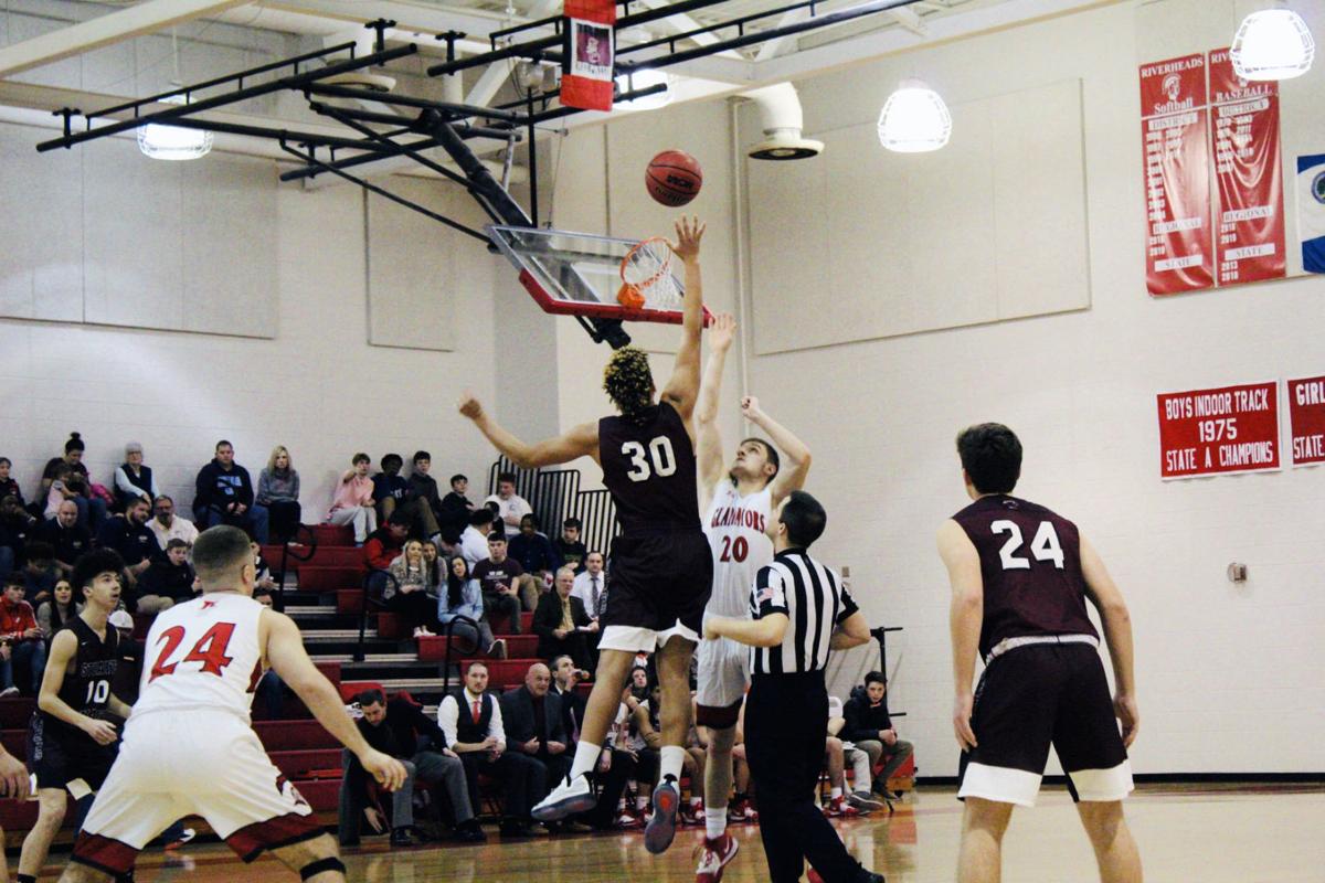 Stuarts Draft Boys Basketball Team Scores 31 Points In 4th Quarter To Rally Past Riverheads High School Newsvirginian Com