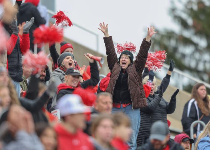 Magnificent 7 Riverheads Football Team Defeats George Wythe To Win 7th Straight State Title 