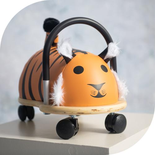 GiftGuide_SwanBall8.jpg
