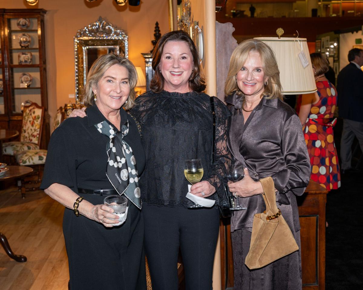 A&G PreviewParty-5214.jpg
