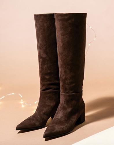 10.29.2024.GiftGuide.BalletBall-8247.jpg
