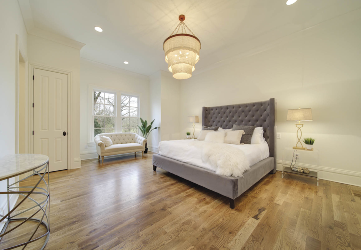 Homes of Distinction: 501 Murfreesboro Road