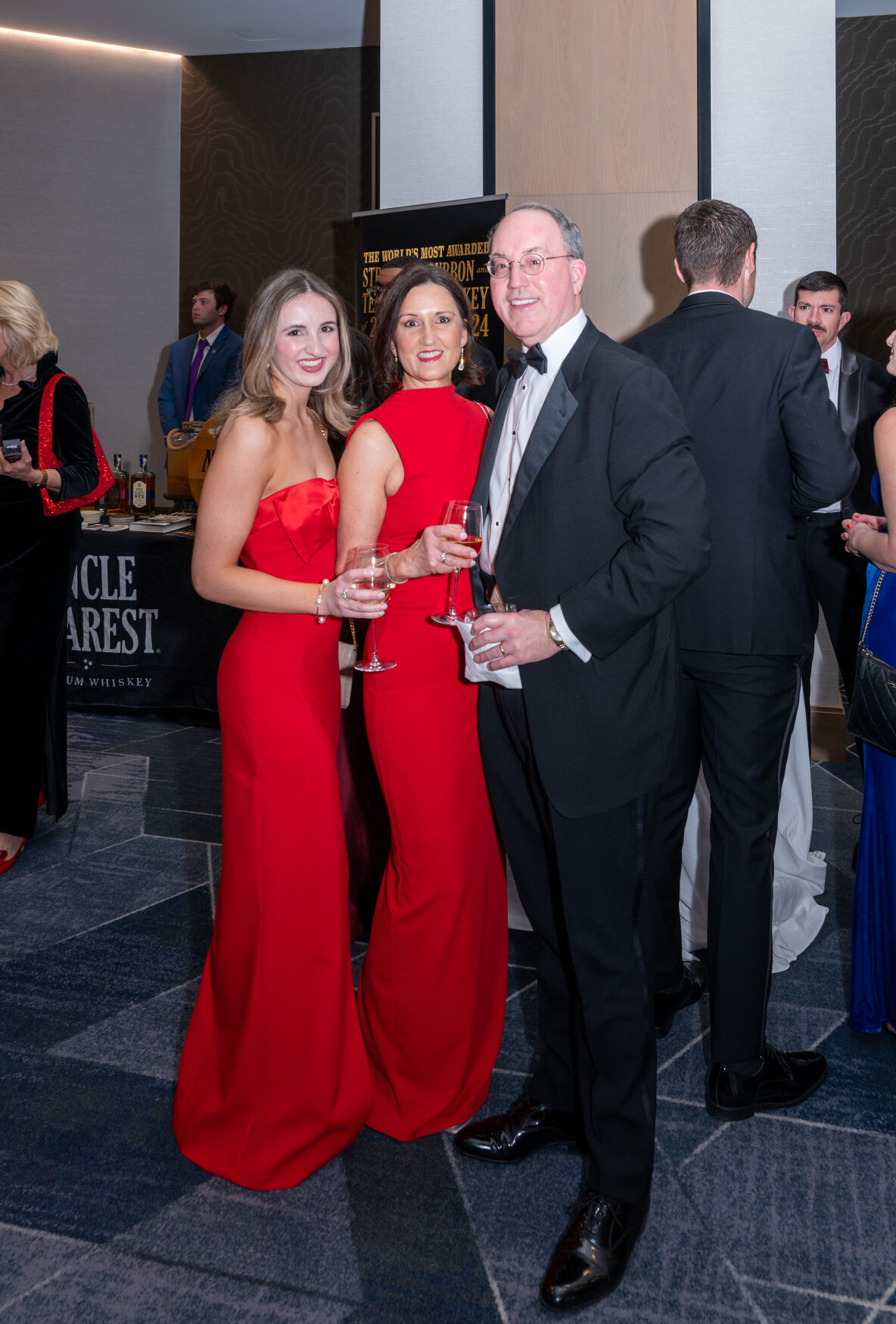 HeartGala-8909.jpg