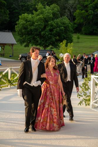 SwanBall26-4860.jpg