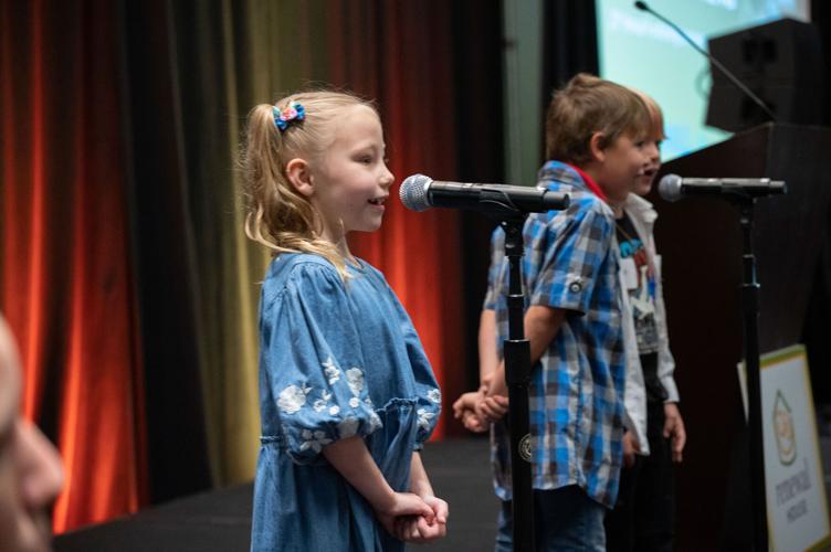 A Day at the Renewal House Thanksgiving Events