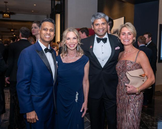 HeartGala-8920.jpg