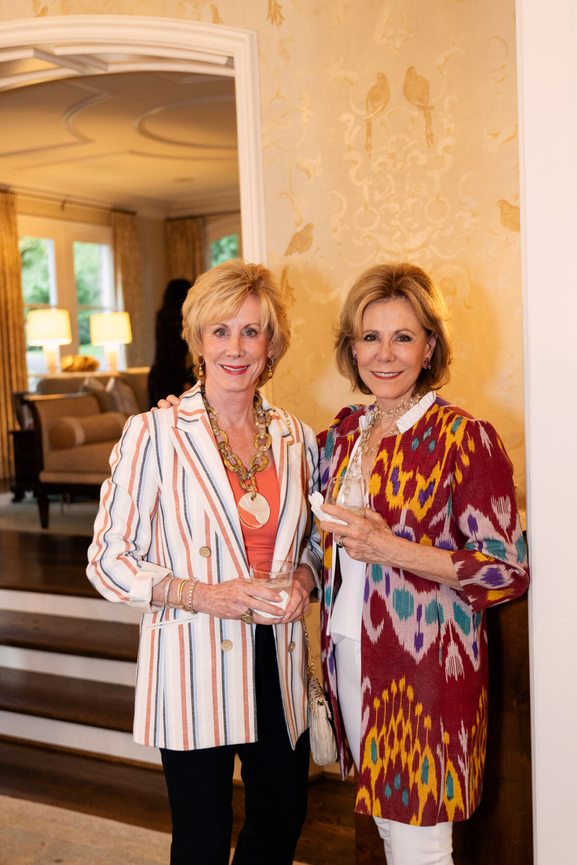 SwanBallAuctionKickOff_0010.jpg