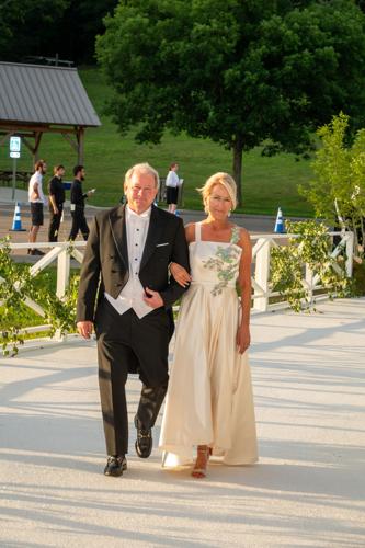 SwanBall26-4809.jpg