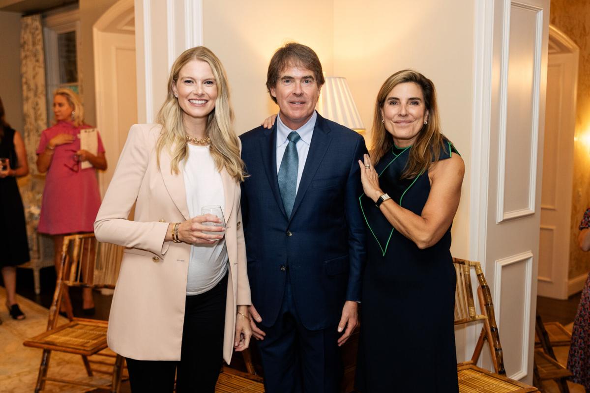 SwanBallAuctionKickOff_0018.jpg