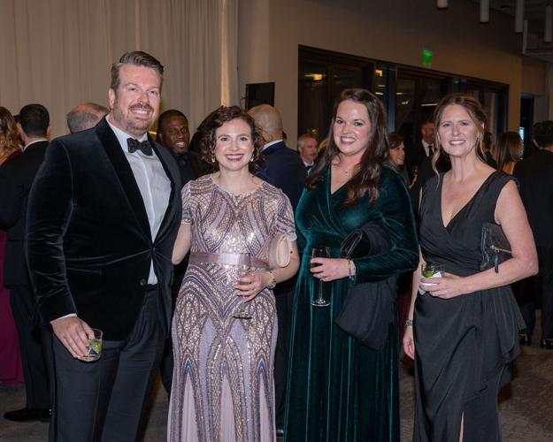 HeartGala-8087.jpg