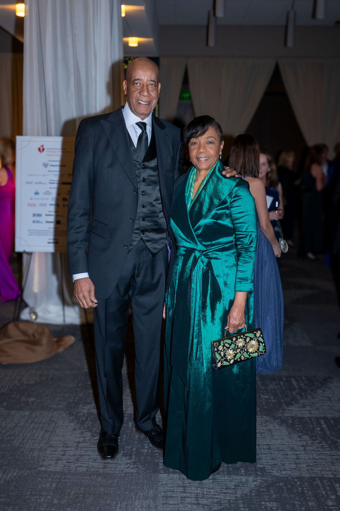 HeartGala-8088.jpg